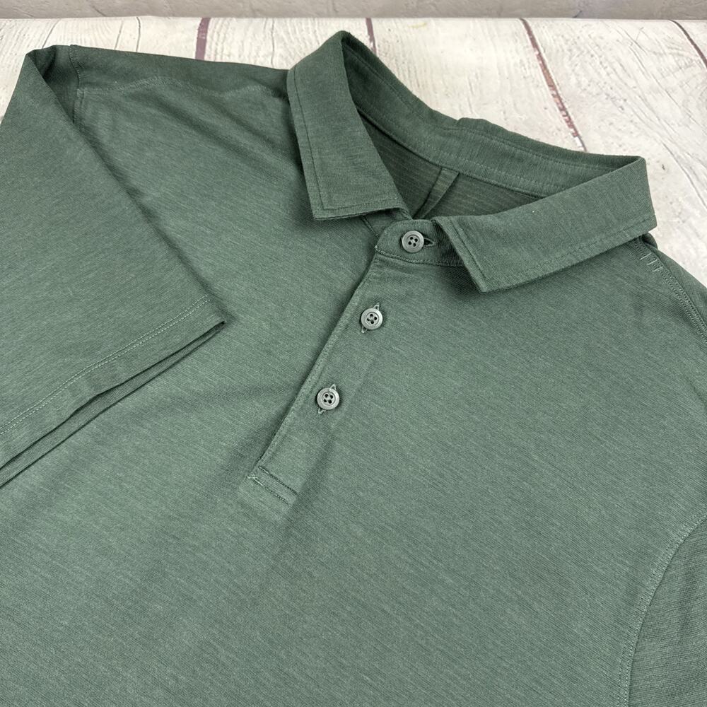Lululemon ShowZero Polo Olive Green Shirt Mens Size Medium